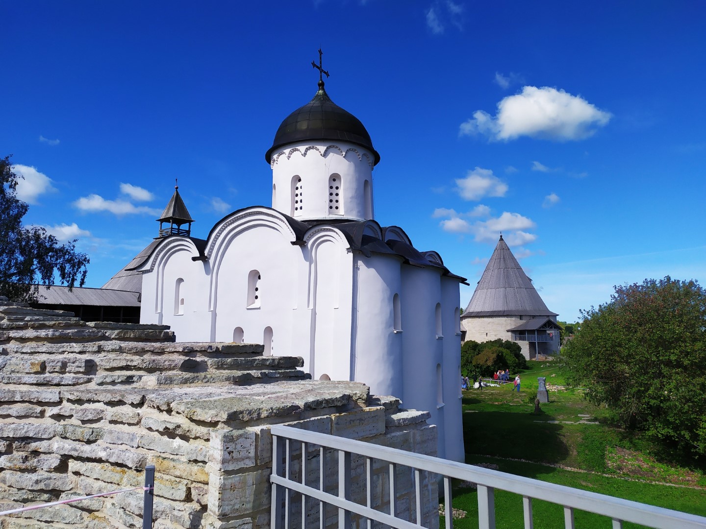 Георгиевский храм в старой ладоге фото