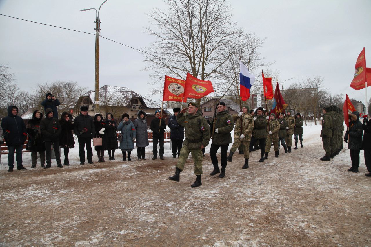 Душа — Богу, долг — Отечеству, честь — никому - ПРО-ВОЛХОВ